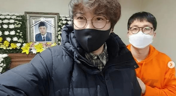 39岁国外男主播景东浩病故,母亲随他而去,弟弟3天