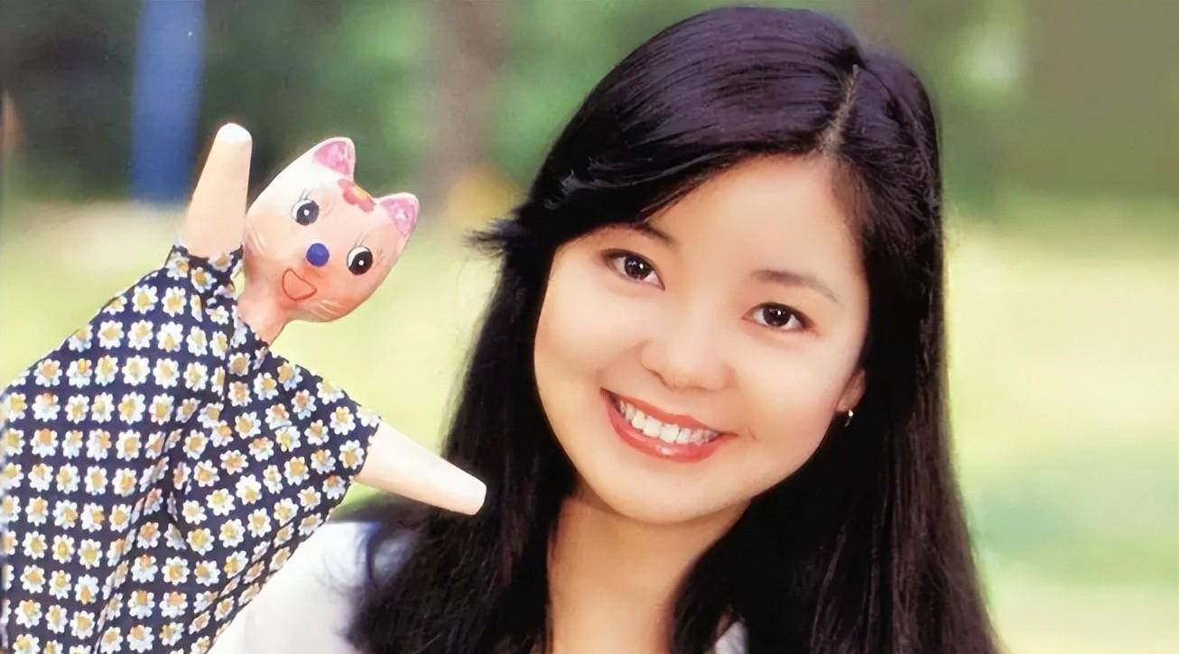 中国十大殿堂级女歌手,华语乐坛最具代表性歌手_歌曲_歌坛_徐小凤