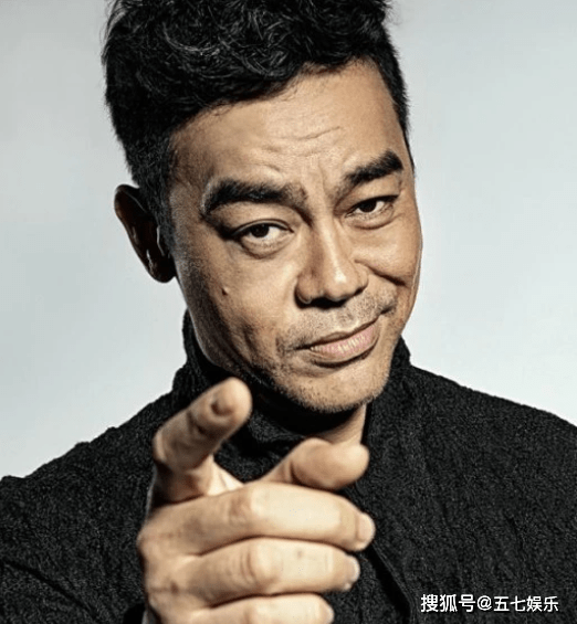 原创58岁影帝刘青云为角色体验桥洞生活骑自行车打扮邋遢引热议