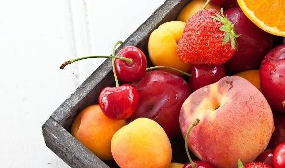 水果吃多了会得糖尿病吗？一起来了解糖尿病背后的3大成因(图1)