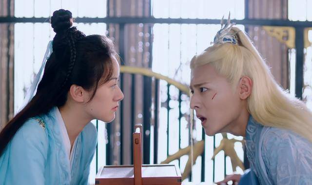 《琉璃》:腾蛇有美食就能收买,也太可爱了吧?_帝君_表情_时候