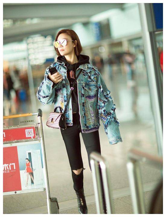 原创袁姗姗用实力捍卫腰精称号穿露脐上衣大秀小蛮腰马甲线无敌啦