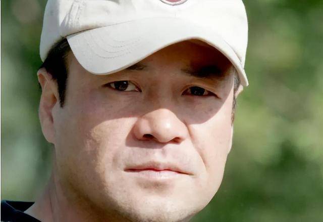 尤勇智:二婚娶大学教授,相恋21年无绯闻,唯一遗憾就