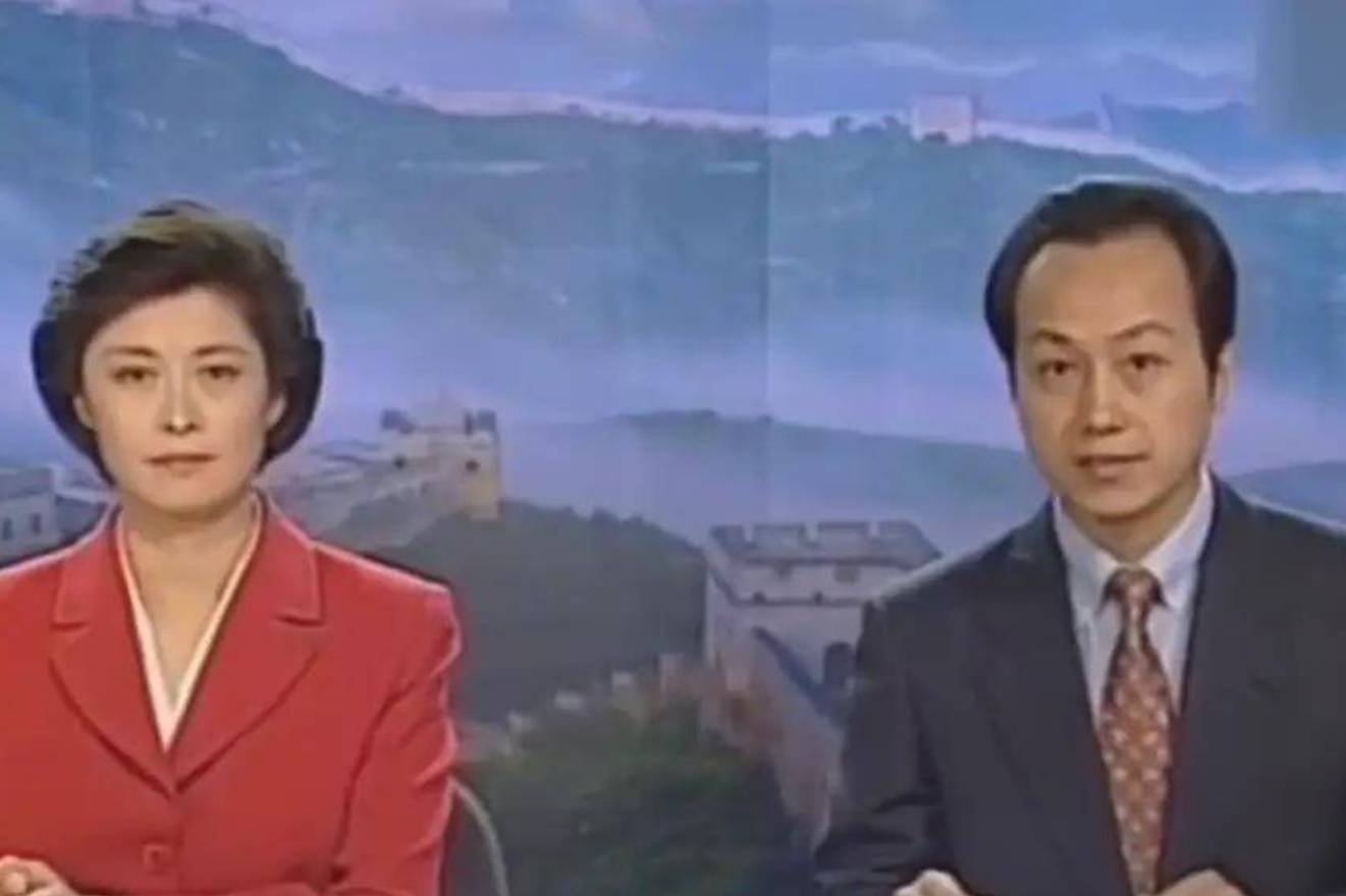 香港回归25周年,央视主持敬一丹晒97年直播旧照,缅怀罗京引泪目_香港回归25周年升旗礼_庆祝香港回归25周年大会_敬一丹分享25年前见证香港回归