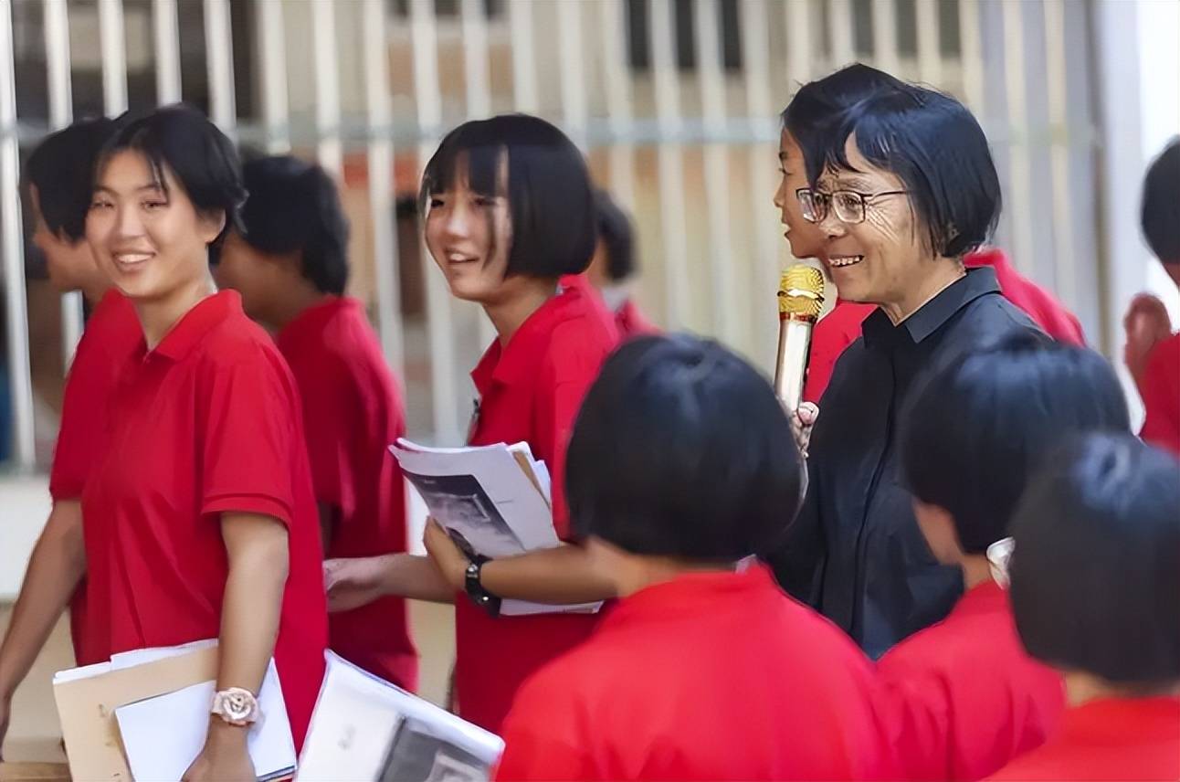 華坪女高再創佳績,張桂梅校長真的很了不起_同學_女子_高中