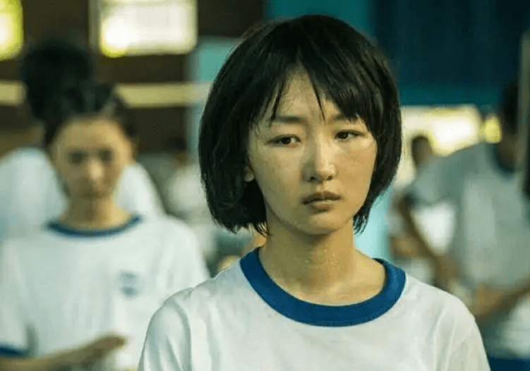 周冬雨新片失利,20位明星撑场,3天才卖1420万