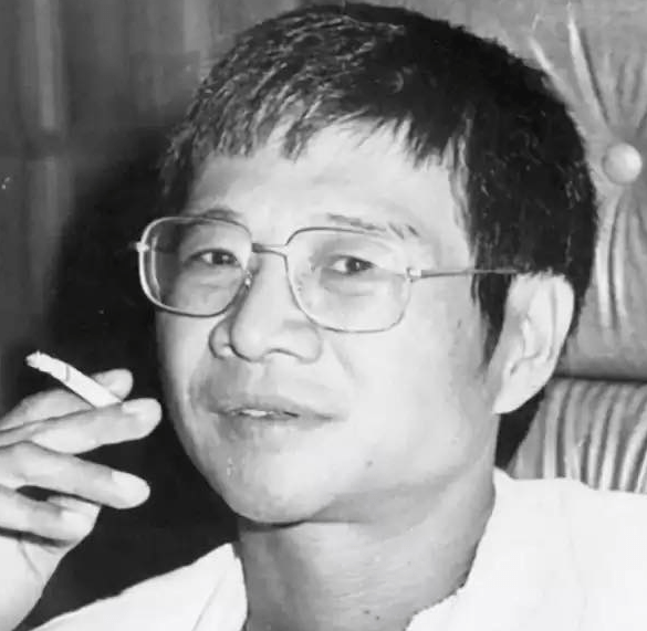倪匡生前饱受皮肤癌折磨,拒绝手术及化疗看淡生死
