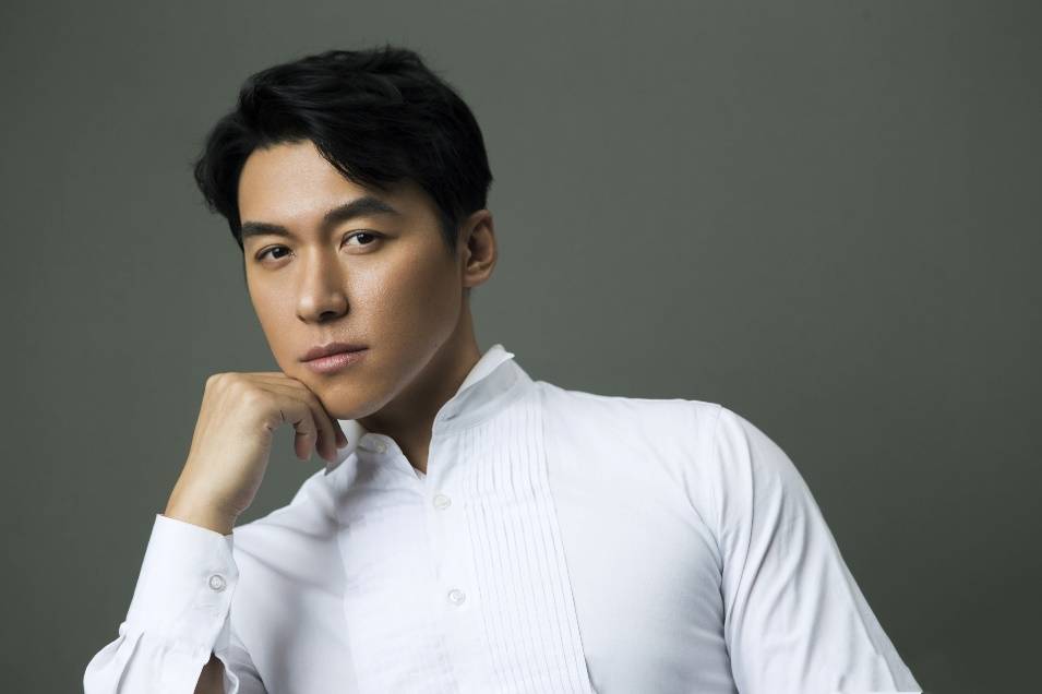 林深见鹿圆满收官杨德民饰职场精英获好评