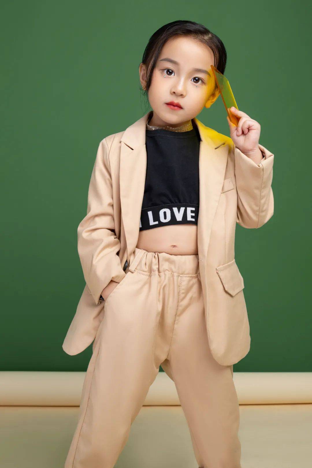 sima第三届超级童模深圳总决赛少儿组亚军邓瑾萱