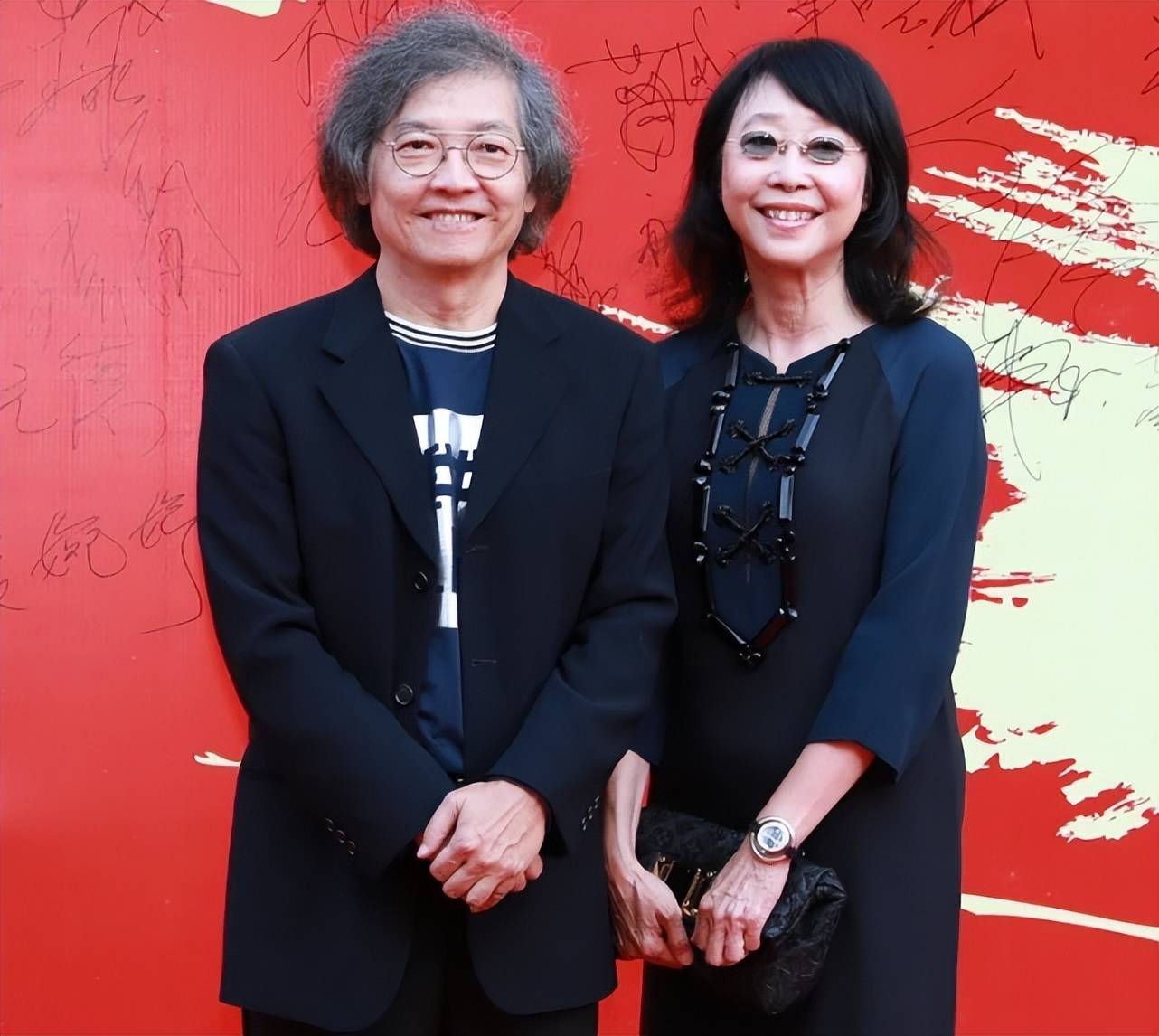 罗启锐心脏病去世,曾与周润发合作,生前最后露面照曝光_电影_张婉婷