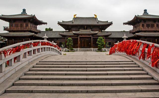 上海隐藏的小众古寺，大概有500多年历史，风景雅致游客不多