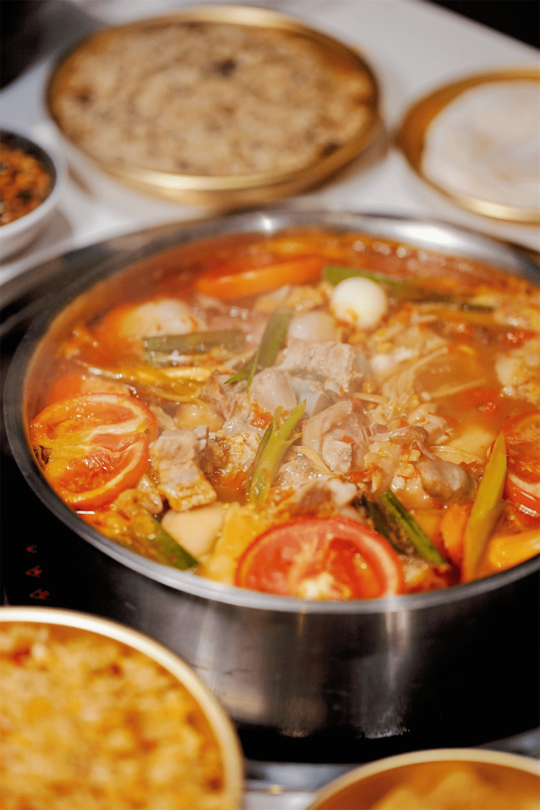 贵州豆花火锅天花板,终于不用排队了!_锅底_鸡汤_豆豉