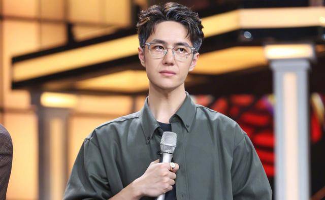 太真实王一博从未考虑过变老直言想要有个儿子陪自己玩