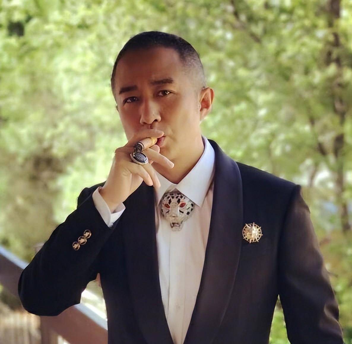 原创主持人郭晨冬为什么退出武林风