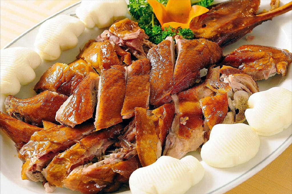 在八大菜系里,大家接触到最多的,应该是鲁菜,川菜,粤菜,淮扬菜这四大