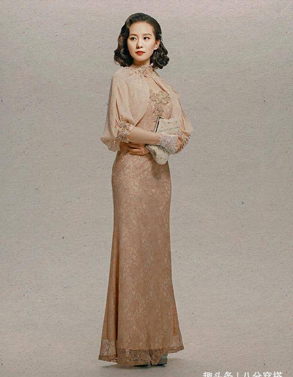 原创刘诗诗真会穿穿上一件旗袍搭配上复古短发造型意外高级优雅