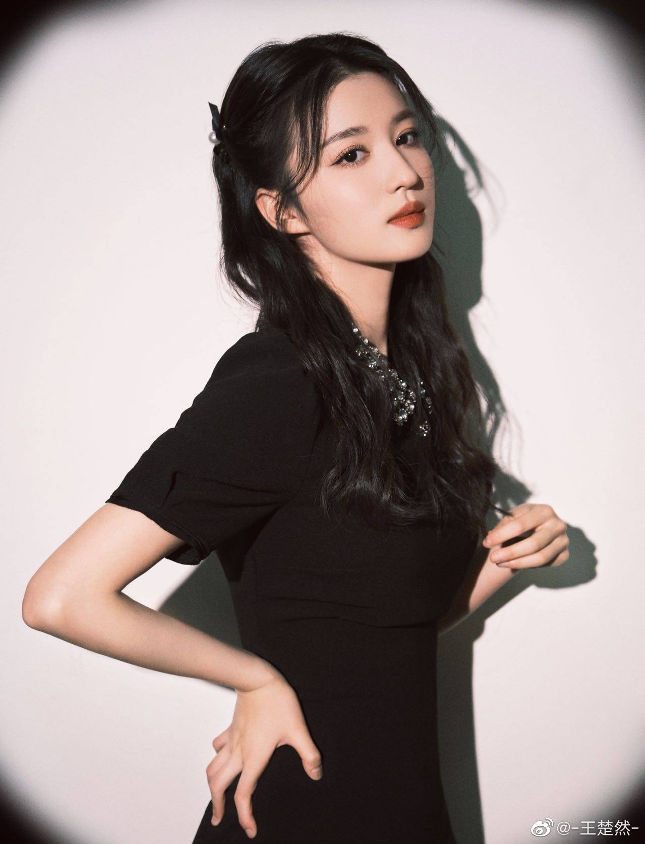 《相逢时节》女演员的古装,个个惊艳,总有1款适合你_袁泉_罗海琼_施诗
