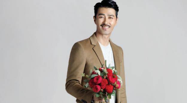 49岁车胜元,娶暗恋多年学姐相守28年,对继子如亲生骨肉_妻子_作品