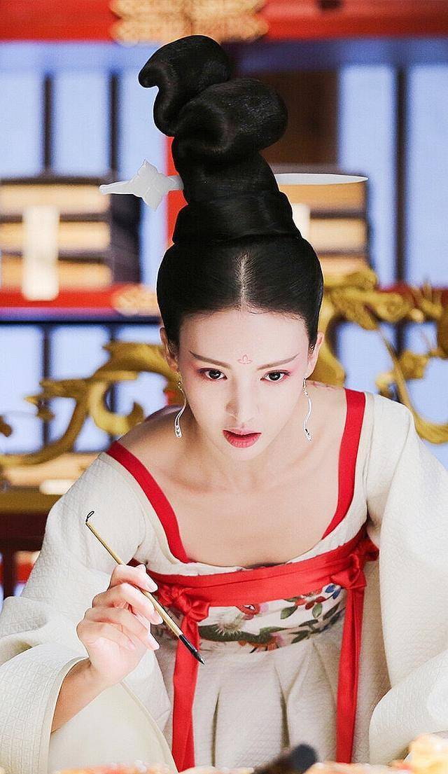 原创金晨饰演的八大古装角色虞姬妖娆步萌逗比赤练美到我了