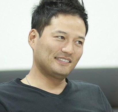 他是《人鱼小姐》里的贵公子"李朱旺",一切美好徒留电视里