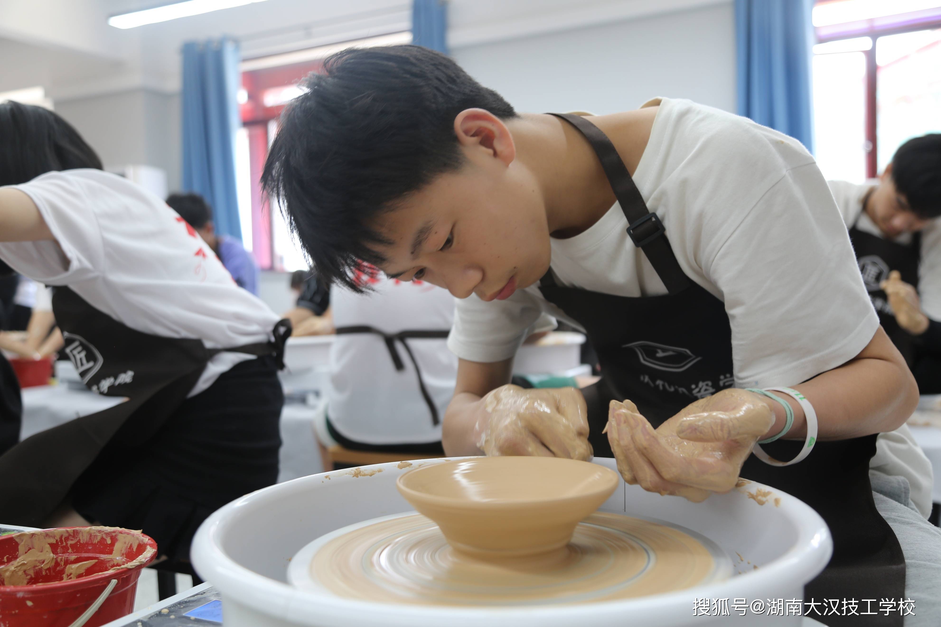 大汉国际工匠研学基地图片