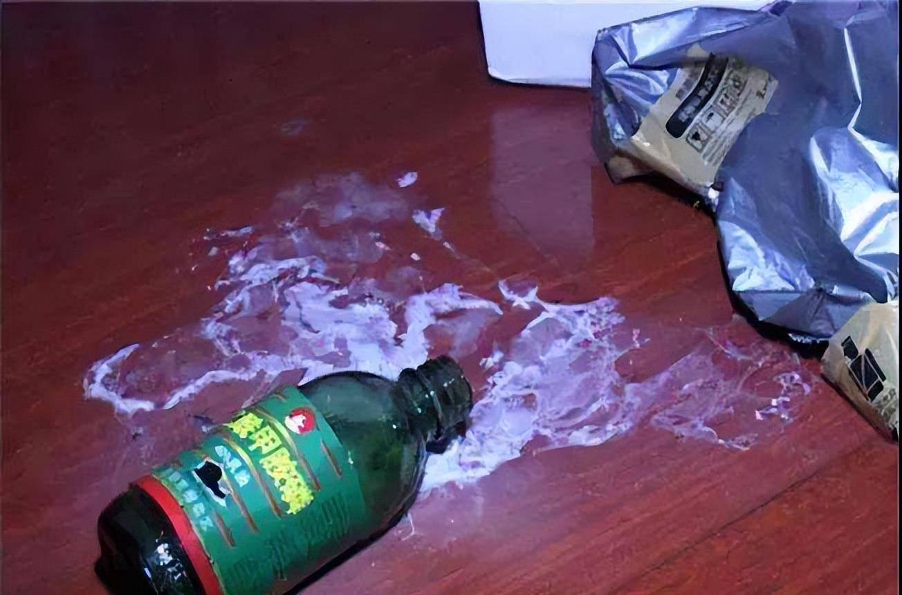 98年天津一女高中生买农药,毒杀7名室友,调查后发现另有隐情