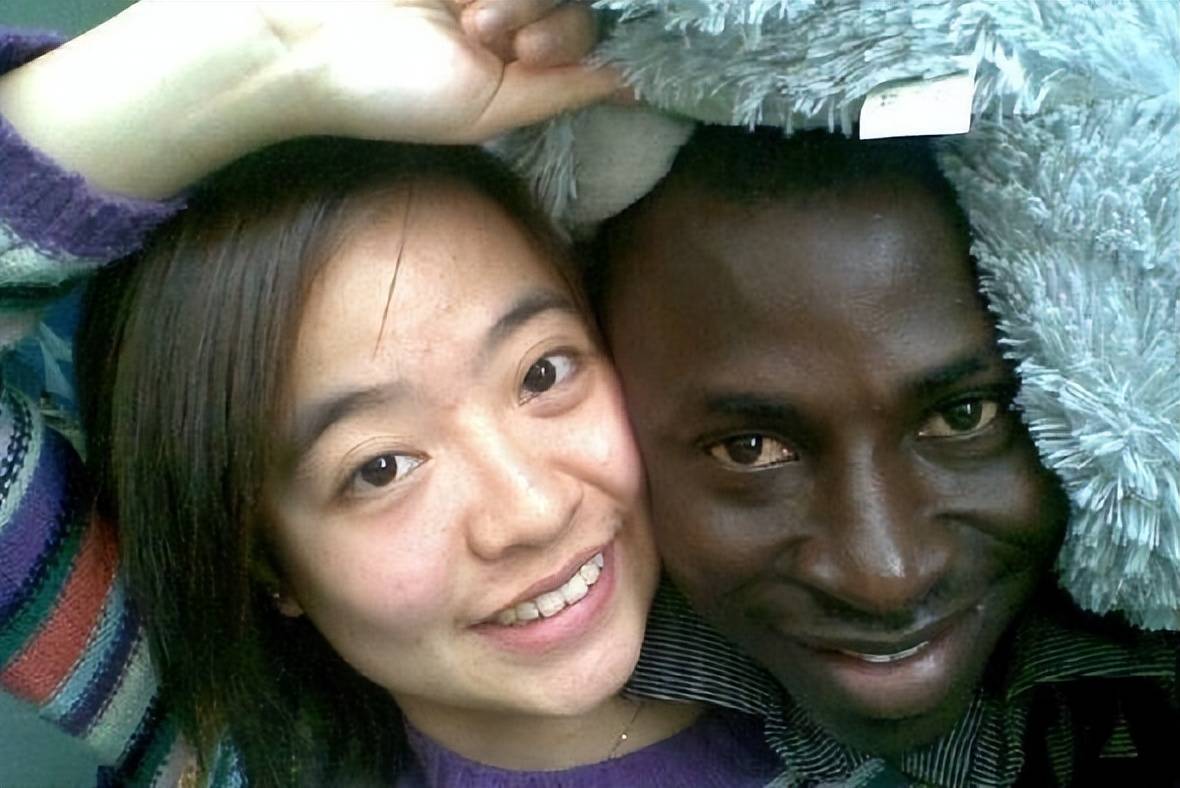 因为妻子前男友是黑人,丈夫要与其离婚,妻子:我也是受害者_小丽_男