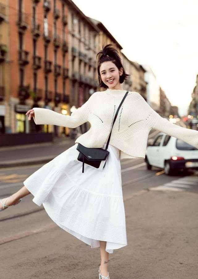 原创备忘录女孩唐艺昕穿运动服秀身材这样的她看完谁能不爱