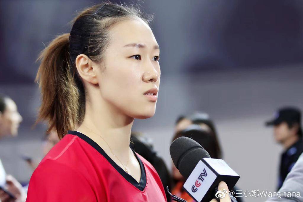 退役未发福仍明艳动人,因个子不高被郎平弃用_王娜_浙江女排_排球
