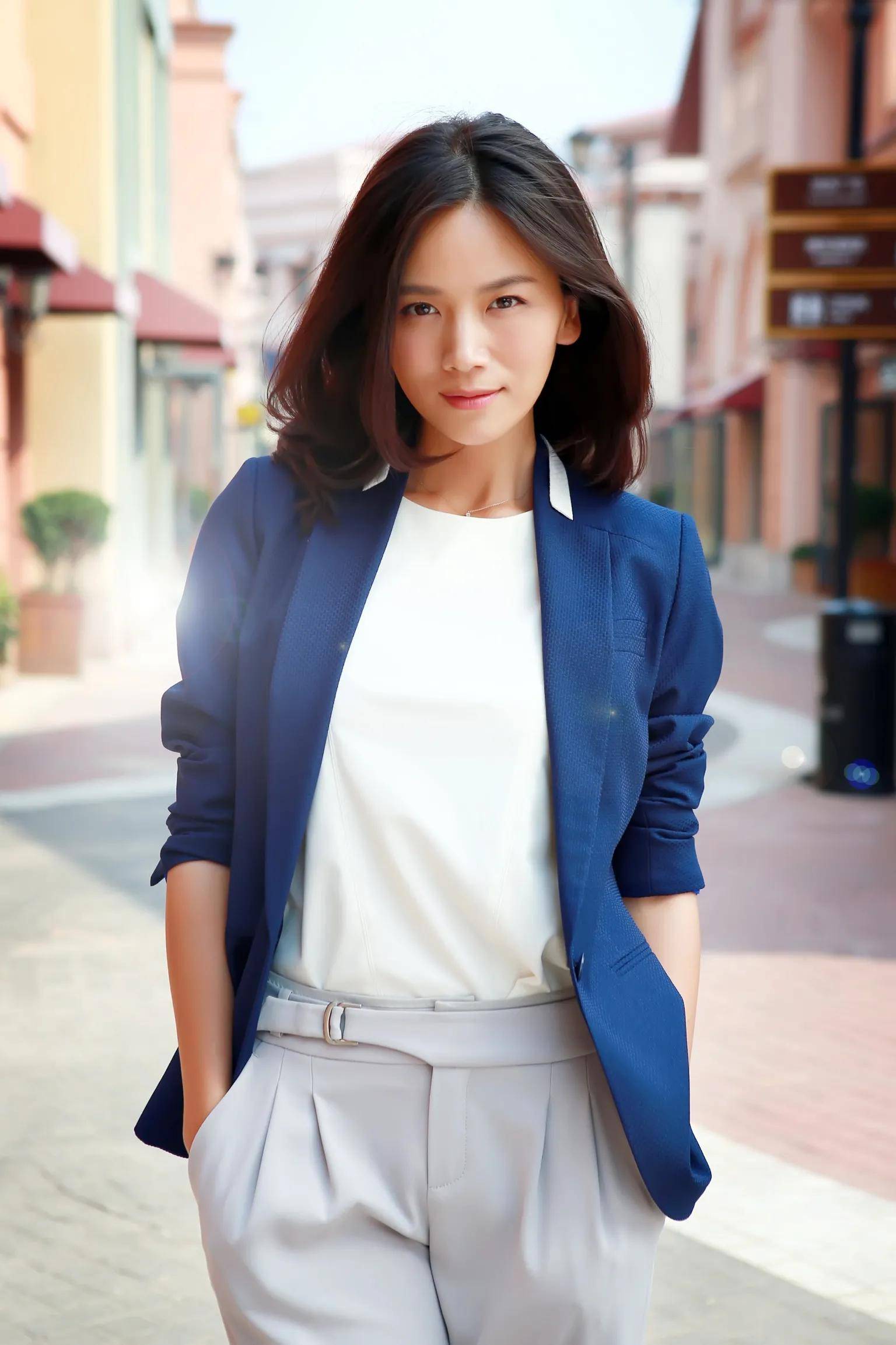 曹曦文:离婚后成为单亲妈妈独自带女儿,为孩子牺牲事业不后悔_曹就会