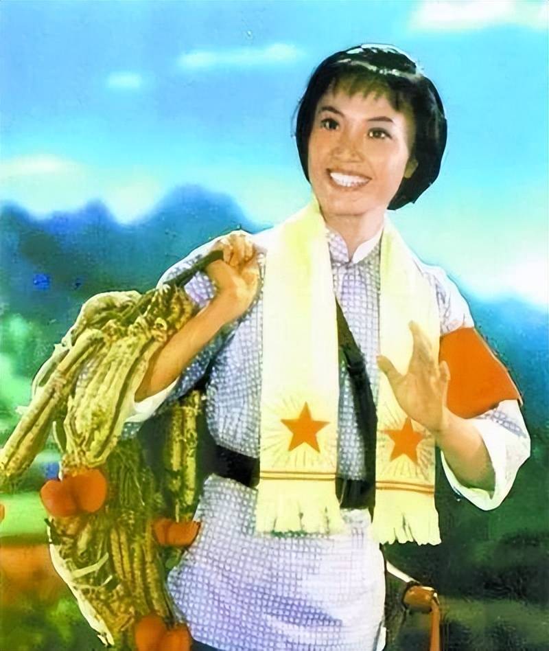 原创曾风靡一时扮演杜鹃山女主的京剧演员杨春霞如今怎么样了