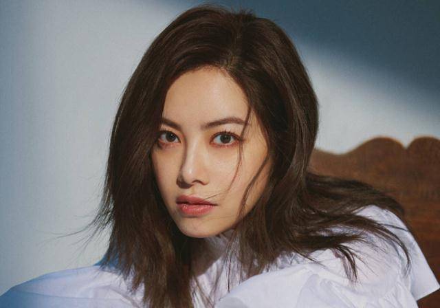 徐怀钰原名徐晓春,是中国台的女歌手,同时也是一位演员.