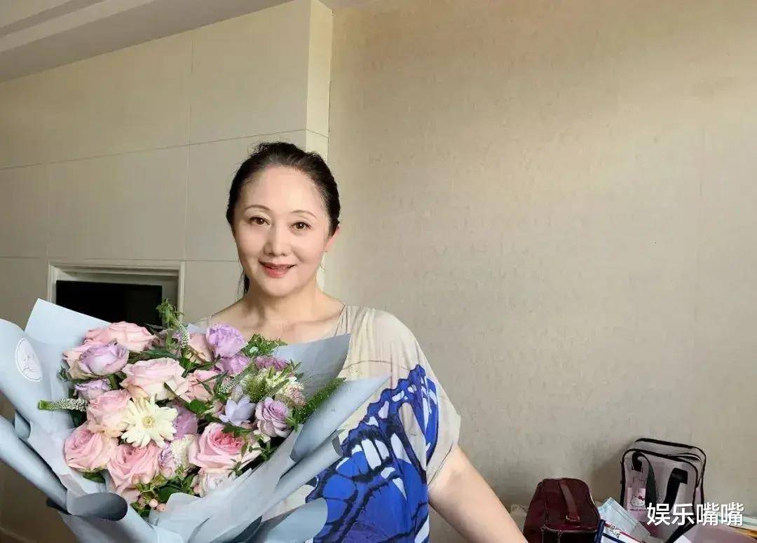 《君九龄》中的方曹氏,竟是《还珠格格》里的她,没认出来!