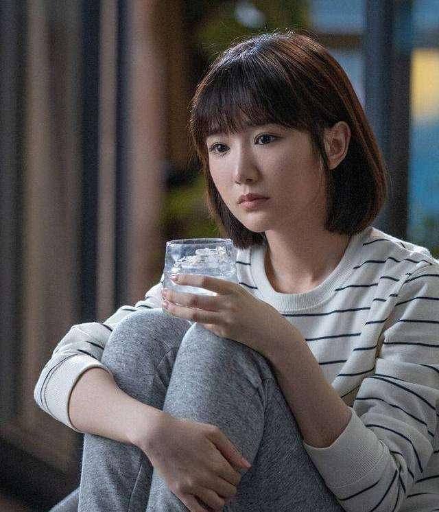 原创三十而已演员小时候照片曝光张月天生丽质毛晓彤太美了吧