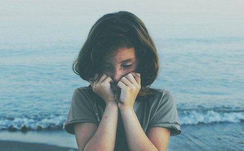 心痛难过想哭的说说,送给很累的自己!_路人_都会_时候