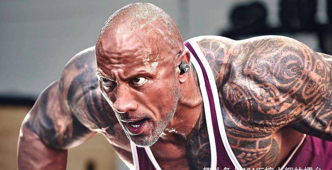 原创wwe最具电力的男人巨石强森为饰演黑亚当角色开展地狱训练