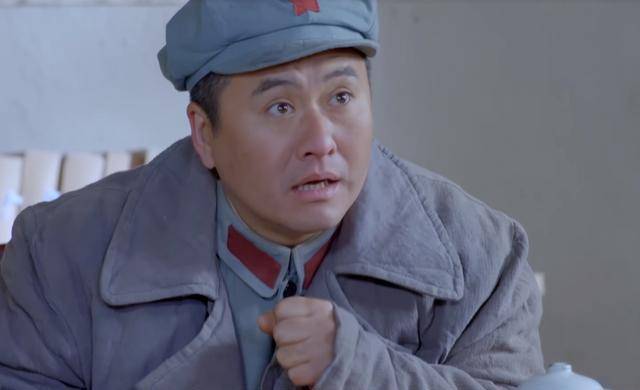 《烽火抗大》首播,3点可以看出,《大决战》,要"小心"了_抗日_青年