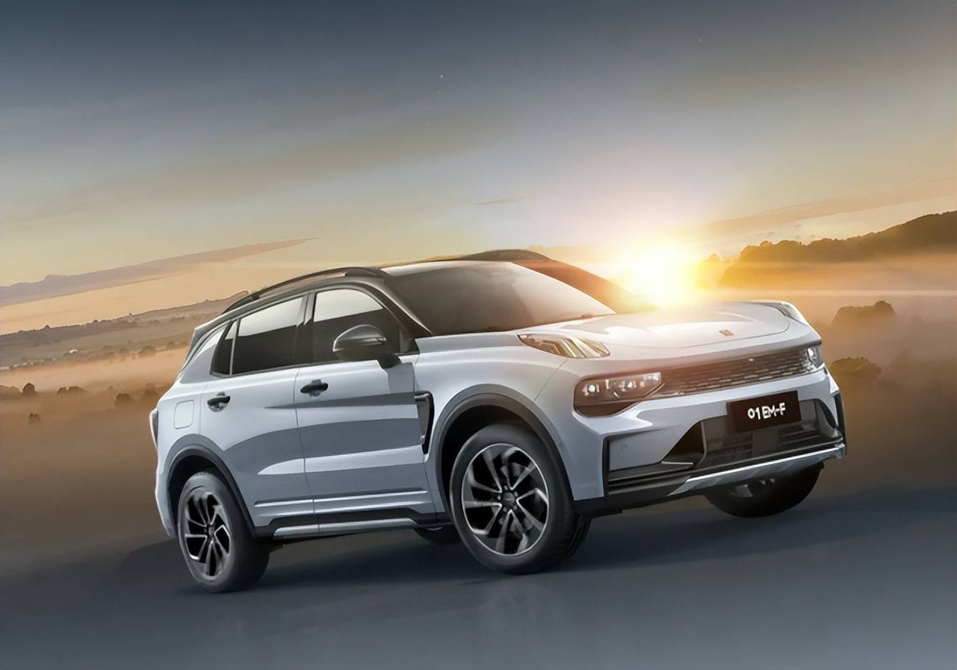 领克01emf与之前的phev有何不同