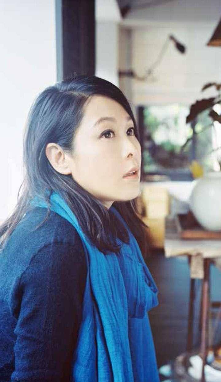 刘若英和老公钟石结婚后分房而居9年晒幸福:我敢在你怀里孤独_感情