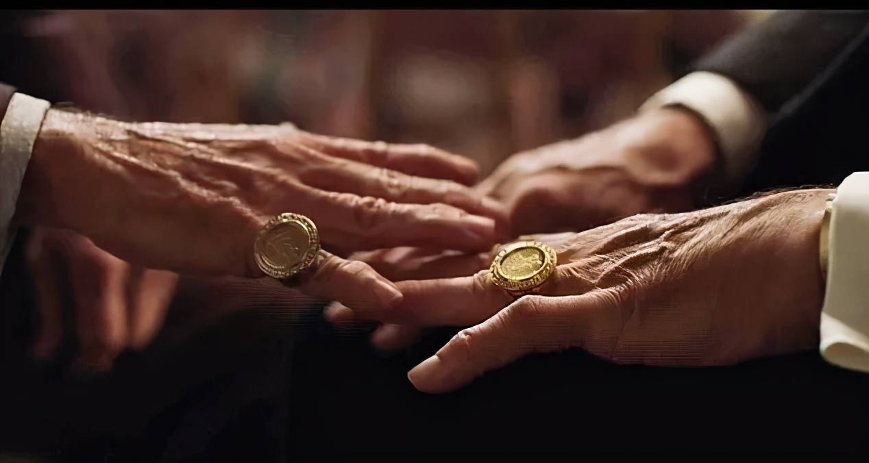 戒指的戴法决定了你的气质_印章_黑帮教父_手指