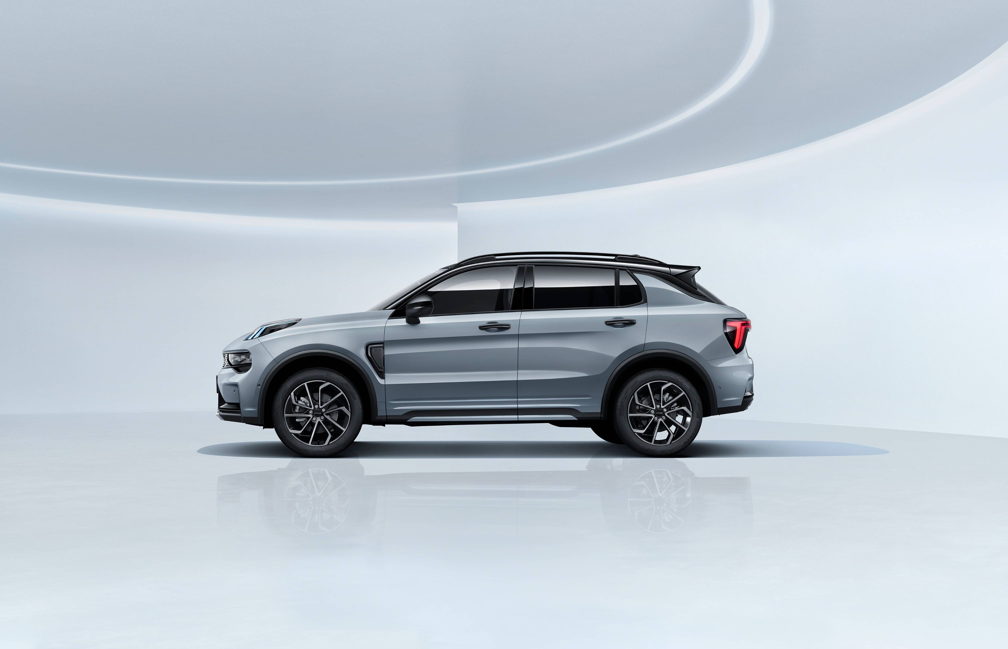 领克01emf给你一个新的选择