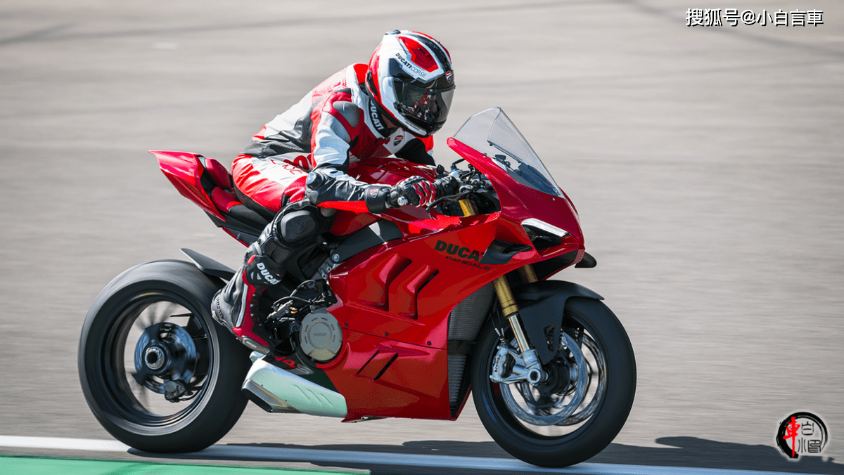 新车杜卡迪超跑v4系列颜值性能全面升级售价水涨船高