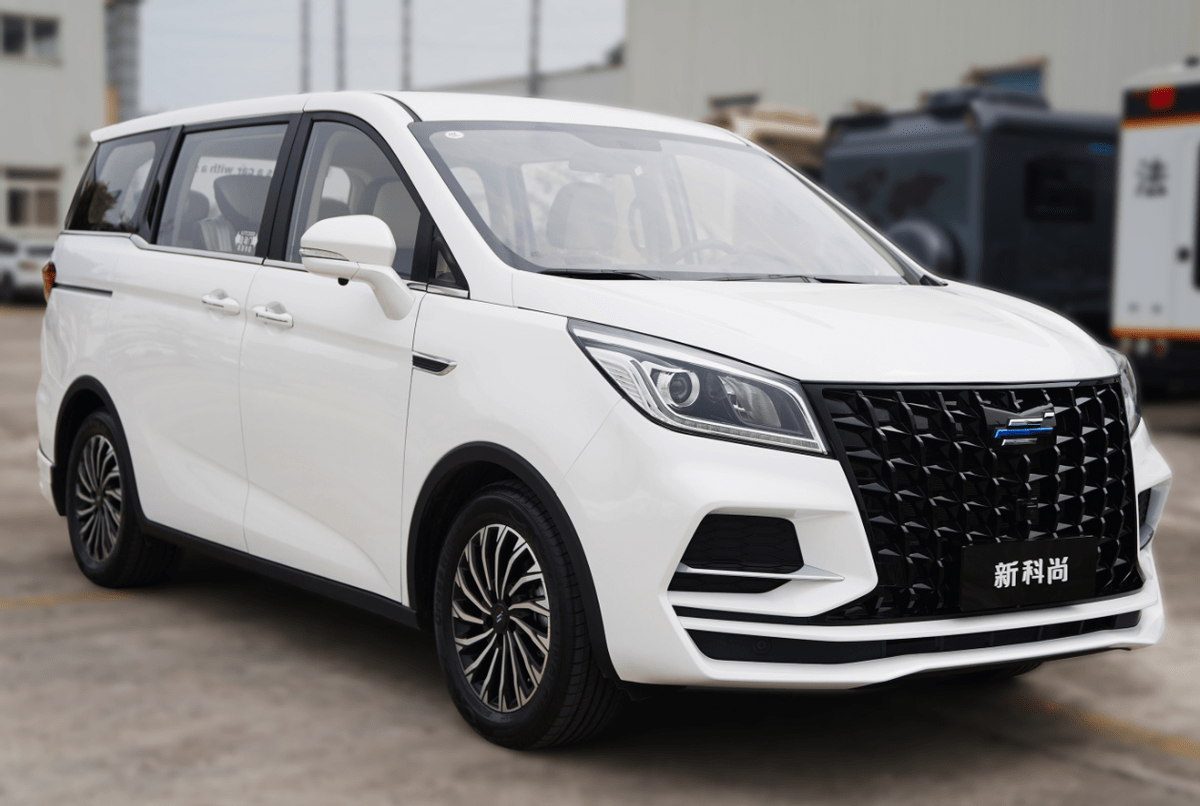 落地不到20万的豪华mpv新款长安欧尚科尚上市