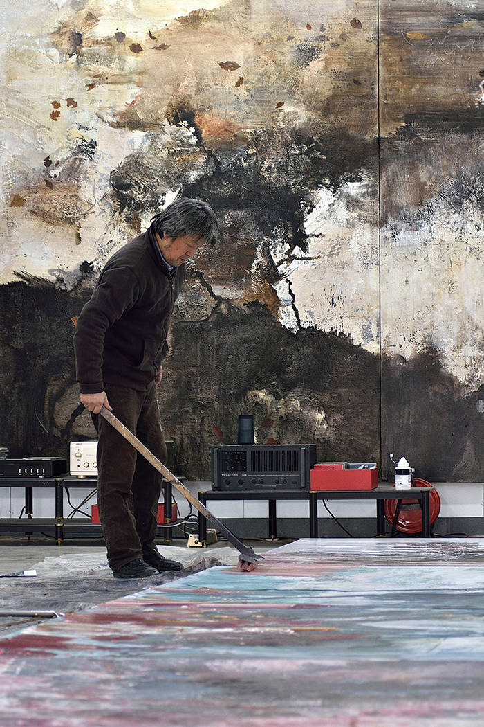 王岩:"散步"里的视觉之诗_作品_布面_清沂