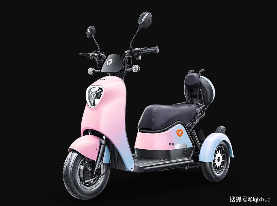 雅迪a5小三轮测评:可能量回收,超长续航,适合老年人接娃,代步