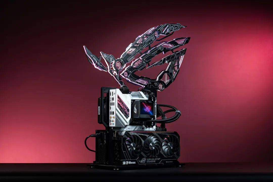 沫子mozz的这套电竞装备你们馋不馋