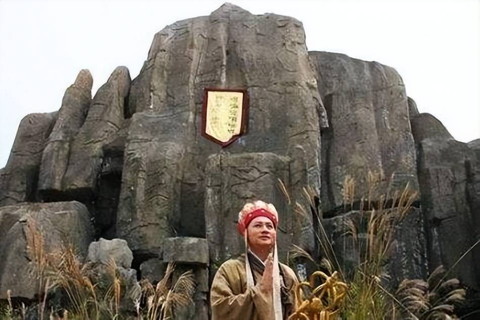 孙悟空为什么不能飞出如来佛的手掌心？看懂天庭的机构特征秒懂了_搜狐网