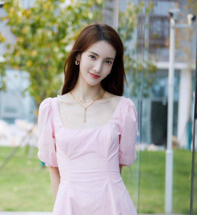 《女儿们的恋爱》金晨相亲张继科:真实,不做作,是相亲成功基础_男生