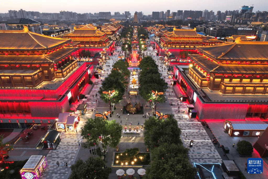 西安曲江:古典园林展新貌 唐风遗韵引客来_游客_景区_新区