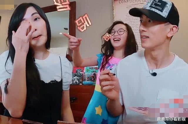 原创吴尊给老婆化妆失败比素颜还难看有谁注意她的反应这才真实